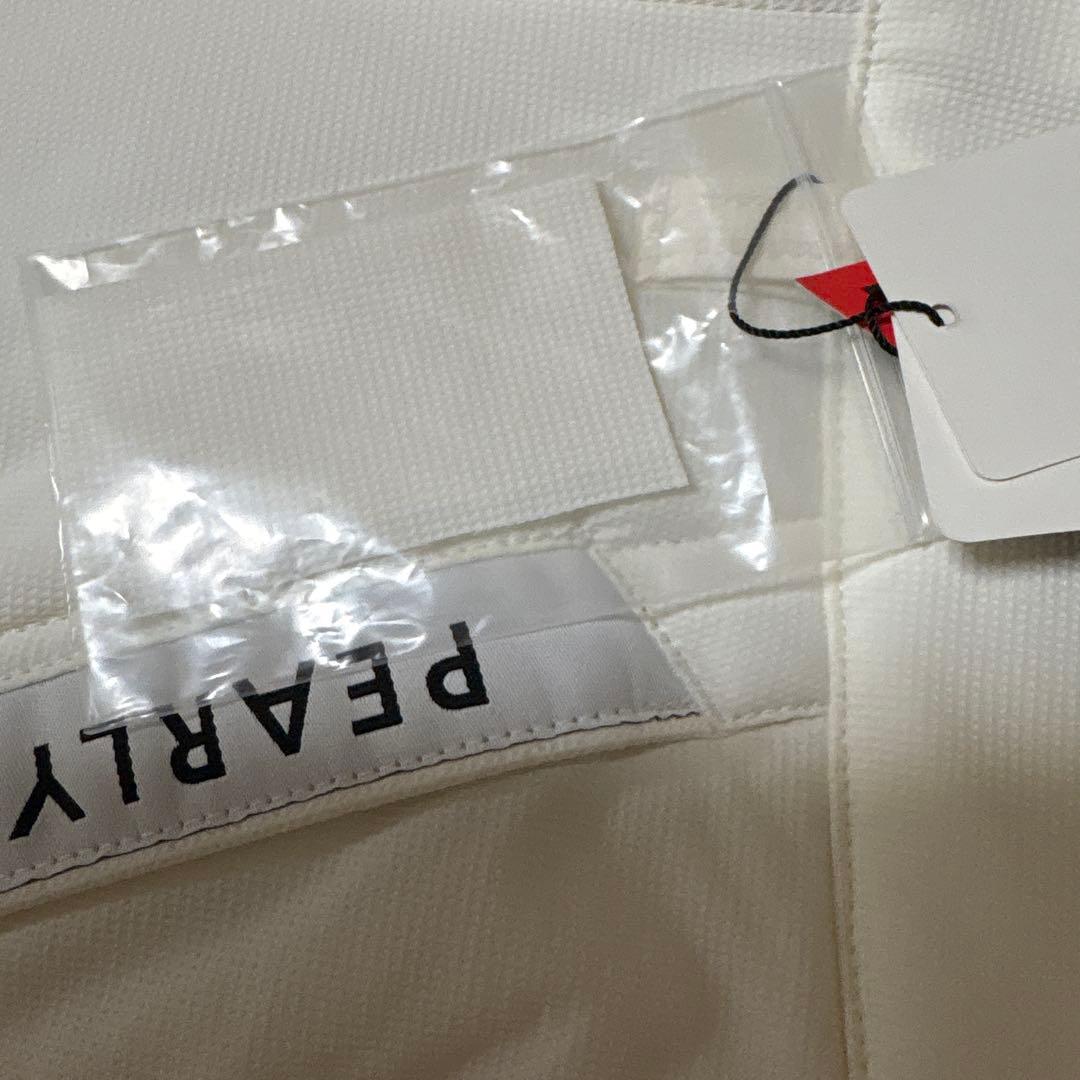 PEARLY GATES 中綿入れ防寒　ダウンレディースストレッチパンツ白ゴルフ