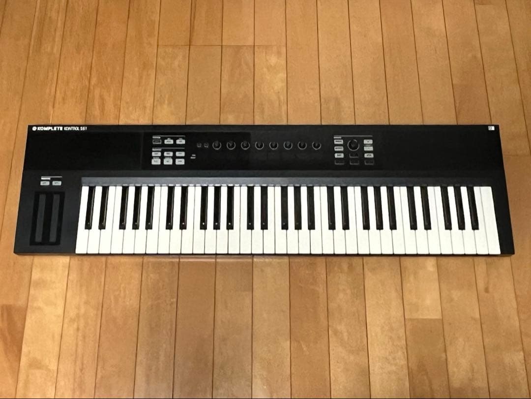 【お買い得】KOMPLETE KONTROL S61