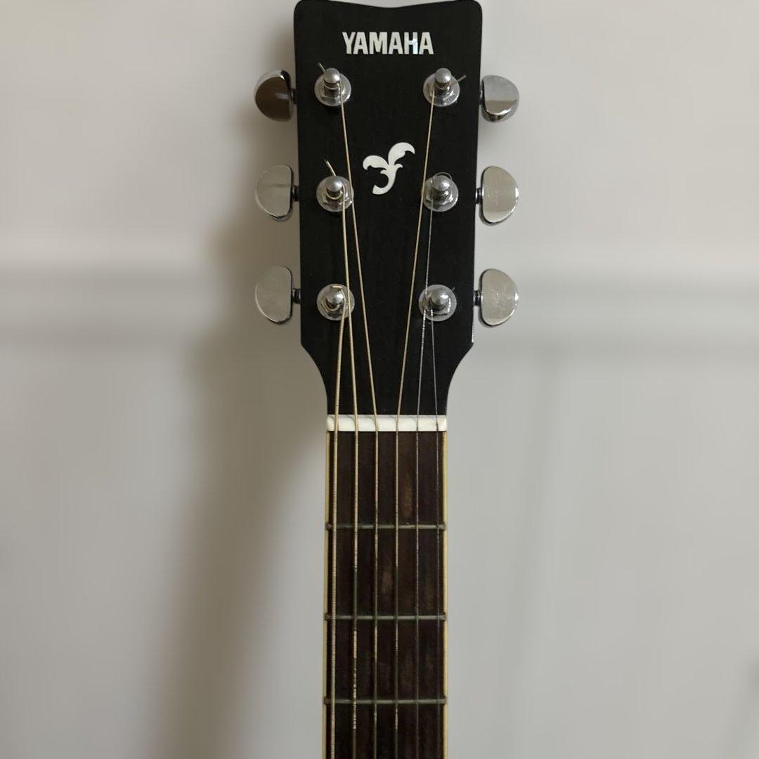 ヤマハ　アコースティックギター FS820 TQ ソフトケース付き