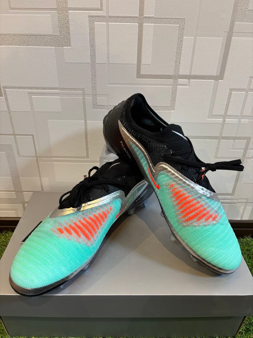 ‼️新品未使用‼️ ナイキ ファントム 6 LOW エリート LE FG 26センチ