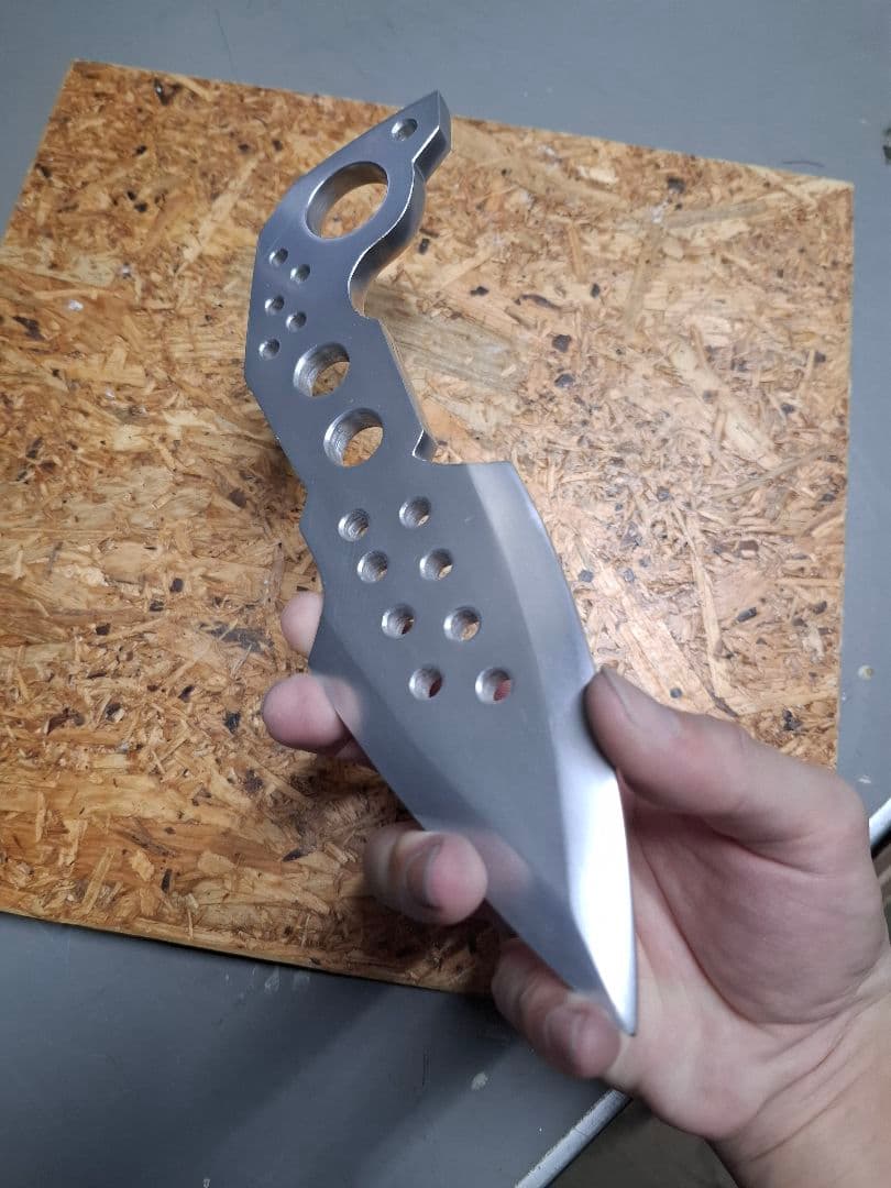 カランビット　44