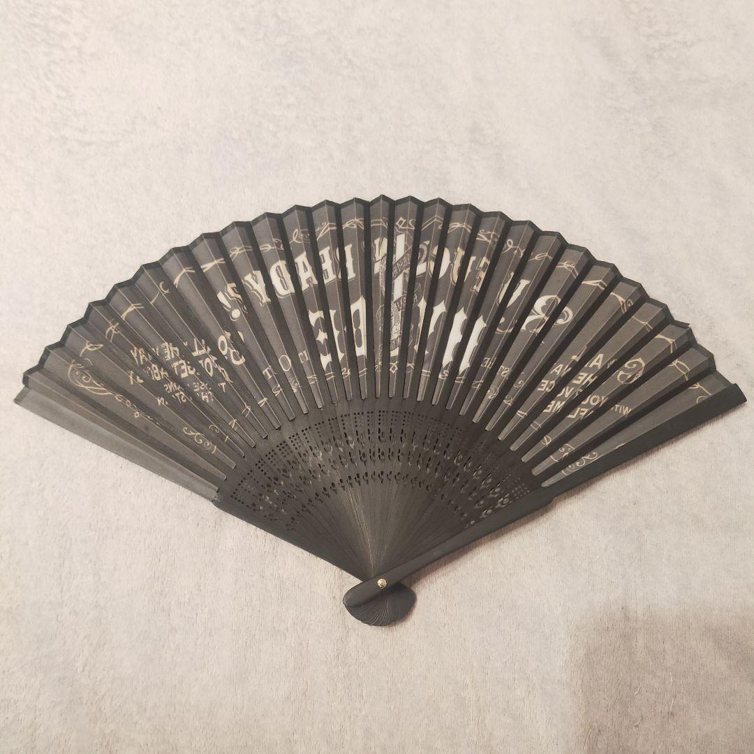 HYDE (L'Arc~en~Ciel) 扇子