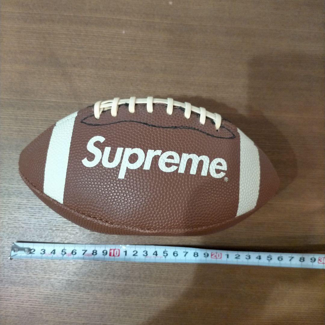 Supreme willson10aw ラグビー アメフト ボール
