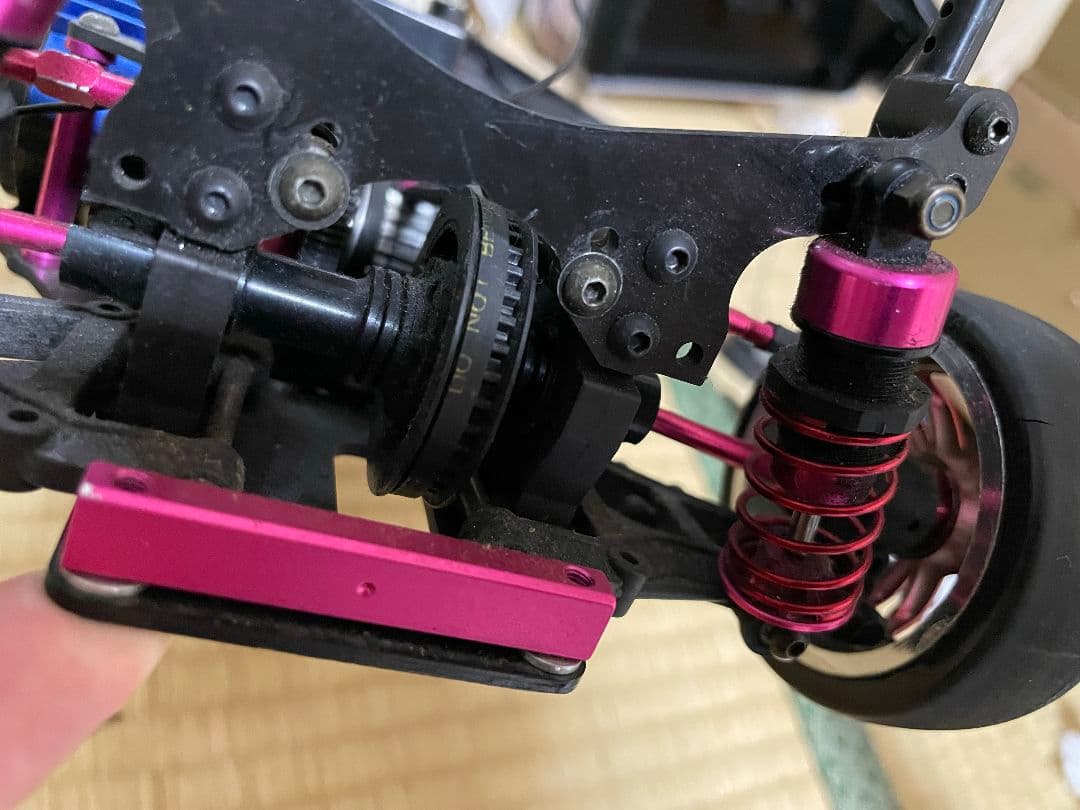 ヨコモ 1/10 ラジコン シャーシオプション大量　土屋圭市