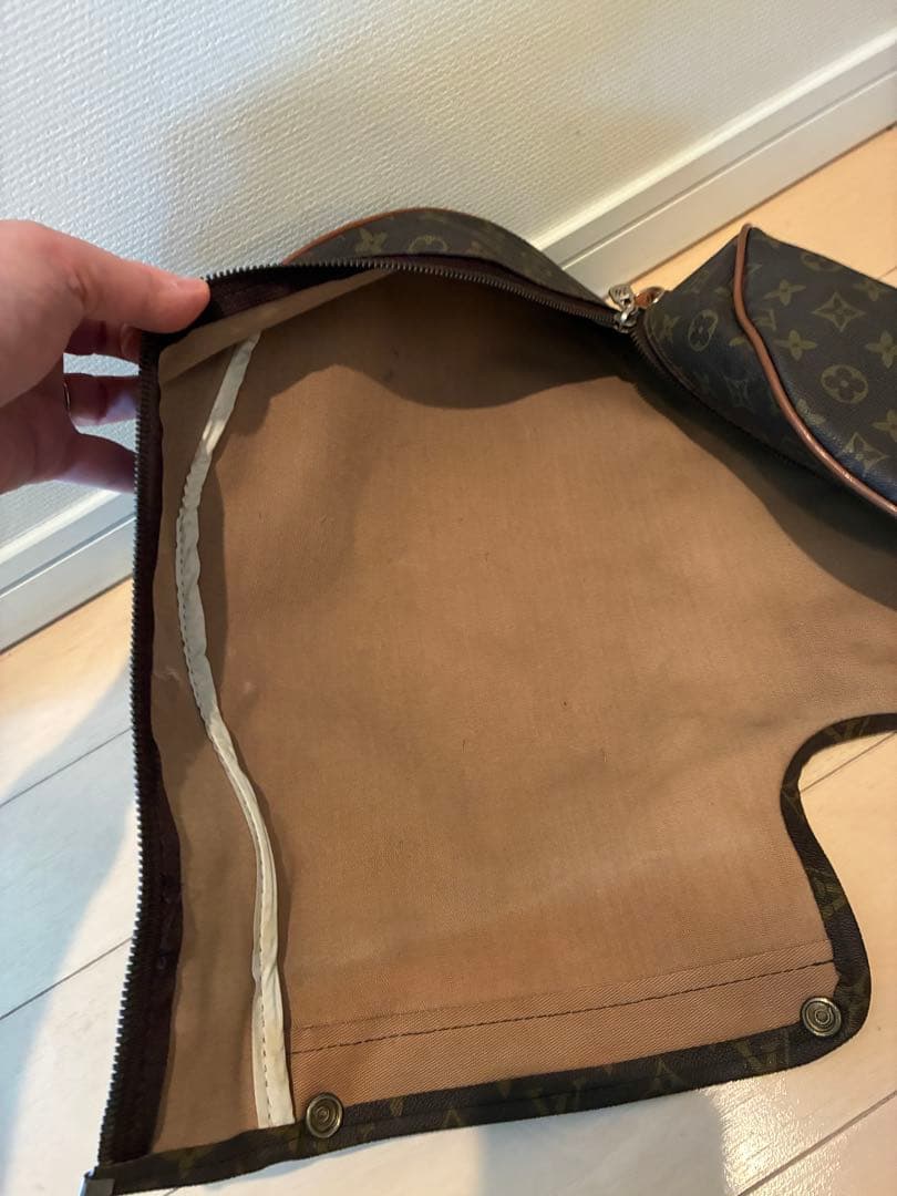 LOUIS VUITTON　ルイ・ヴィトン　ゴルフ　キャディーバッグ