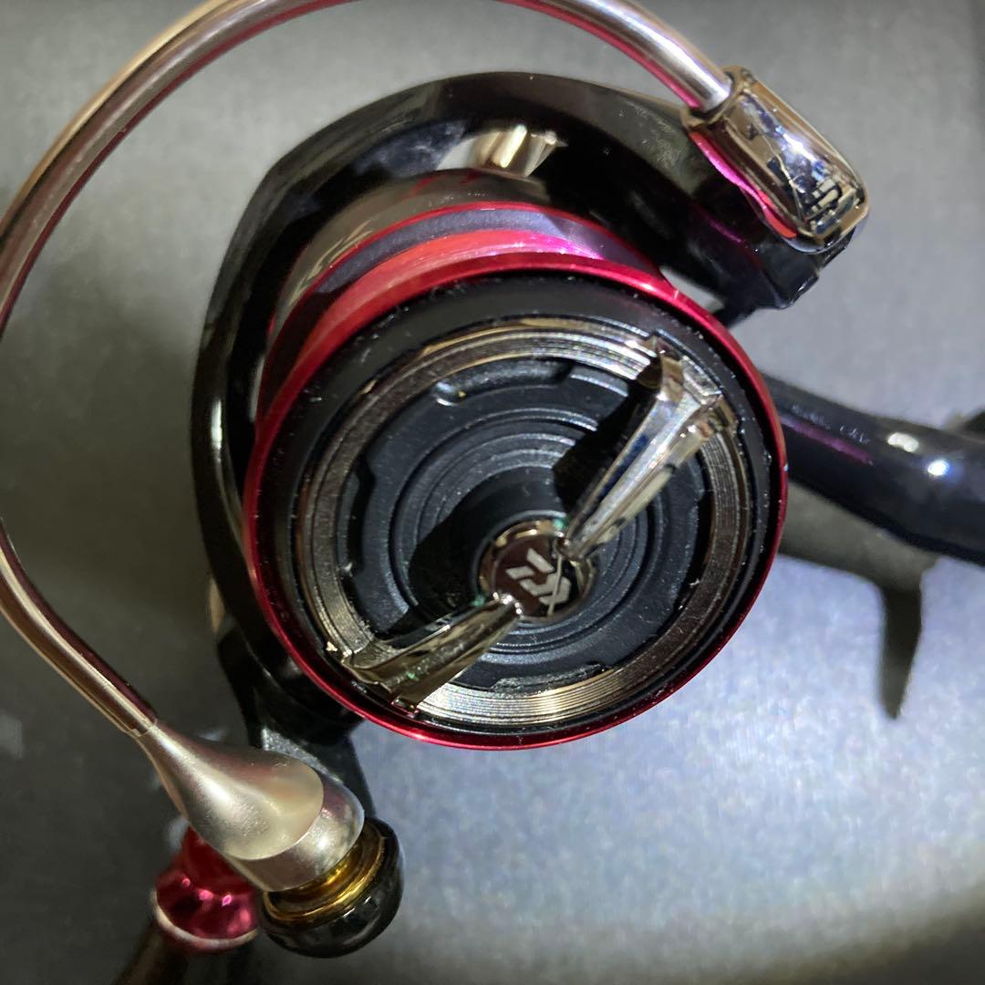 ダイワ　18月下美人MX LT1000S-P ハンドルノブカスタム済み