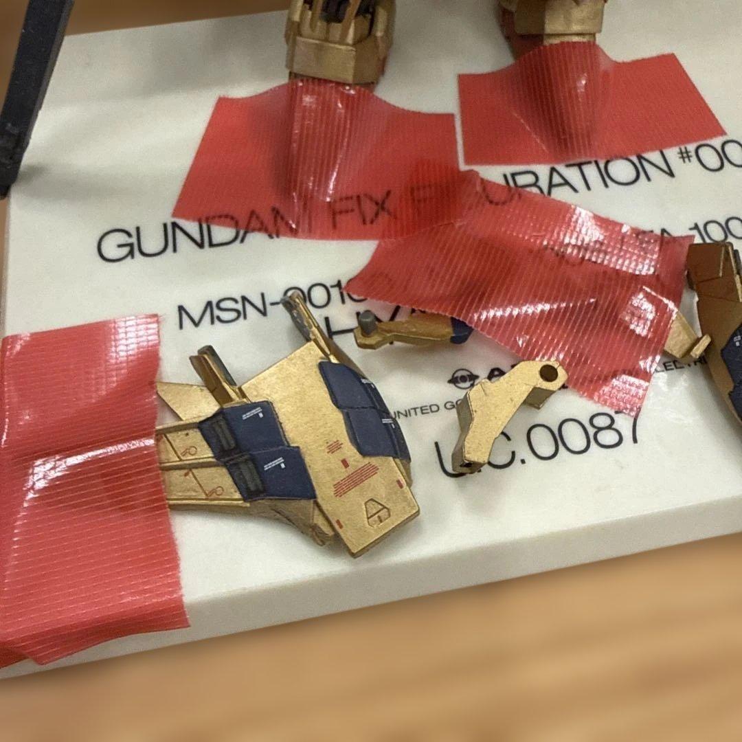 MG 1/144 ガンプラ 完成品