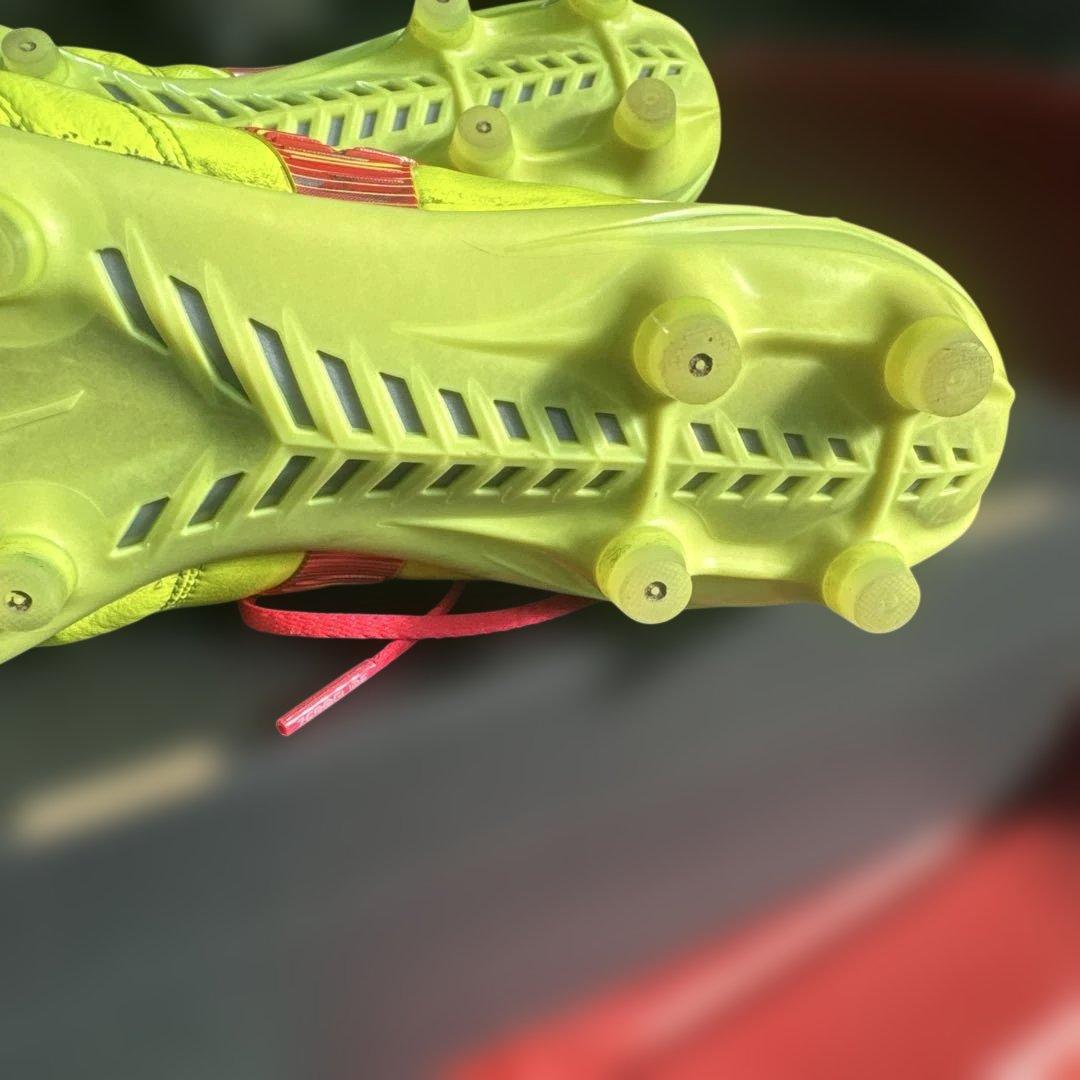 ミズノ　モレリアネオ4 ジャパン　美品　限定カラー　27.5cm