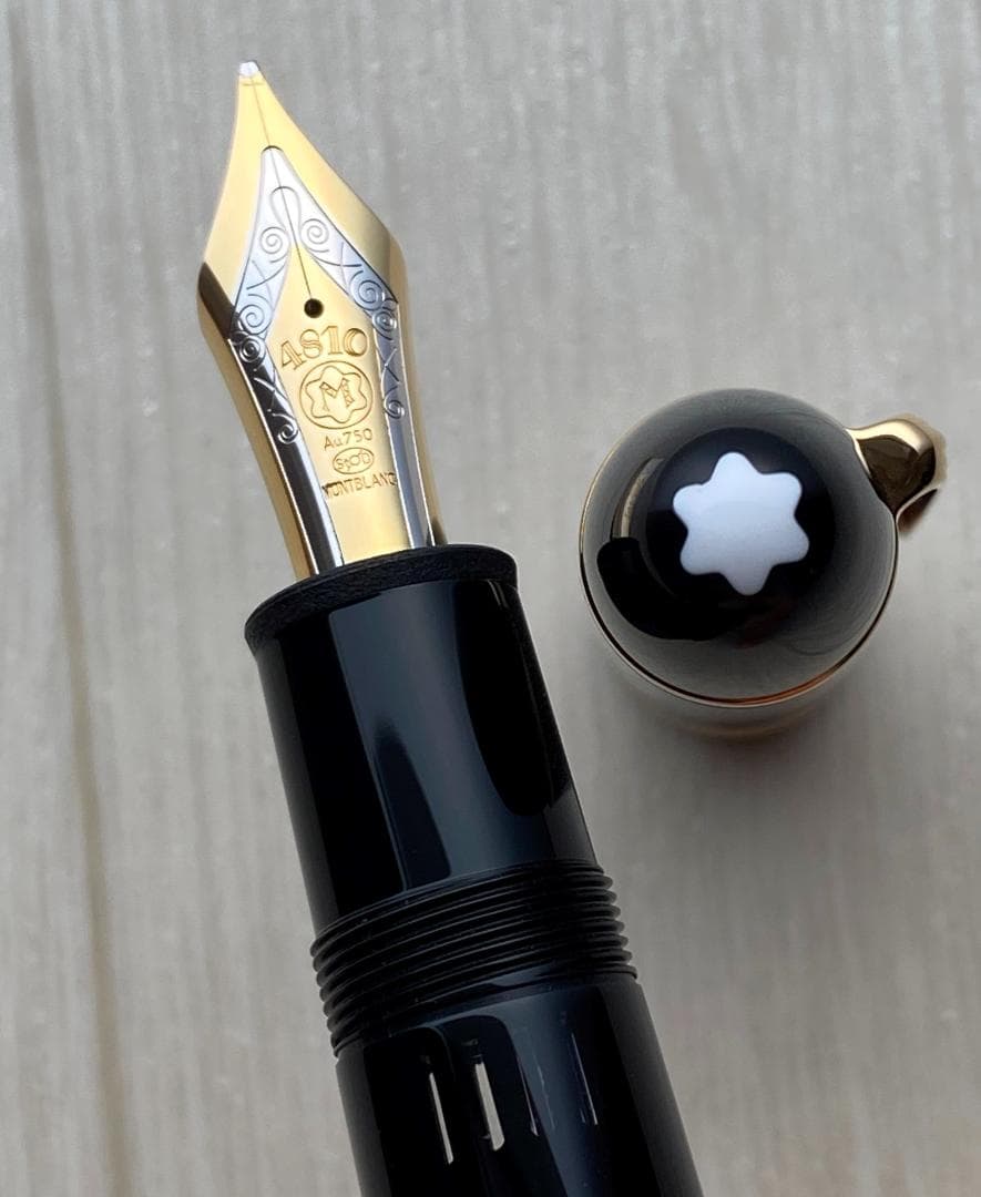 現行品 未使用に近い モンブラン 149 18K Au750 万年筆 インク付