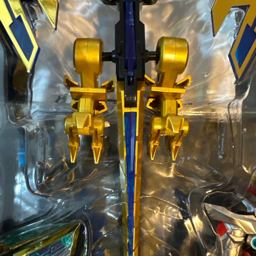 THE合体グリッドマンユニバースファイター&ビッグゴルドババーン