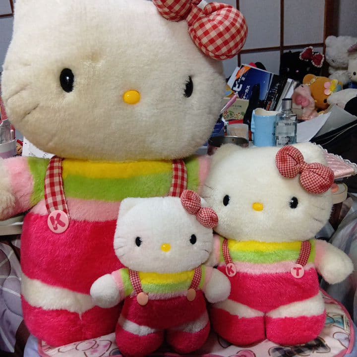 タイムセールハローキティ2004年自立型 ぬいぐるみセット 大・中・小レトロレア