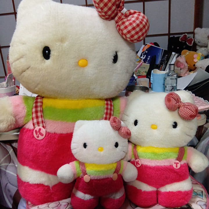 タイムセールハローキティ2004年自立型 ぬいぐるみセット 大・中・小レトロレア