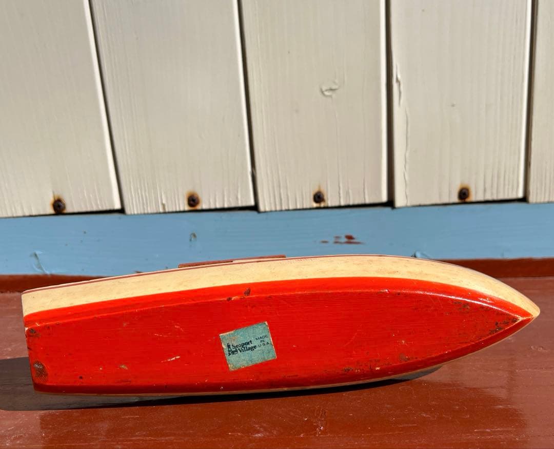 米国製飾り用木製艦