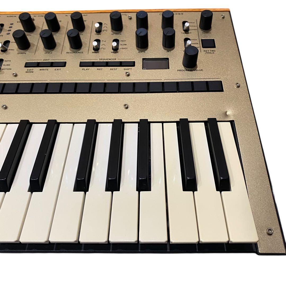 【希少色】KORG MONOLOGUE シンセサイザー