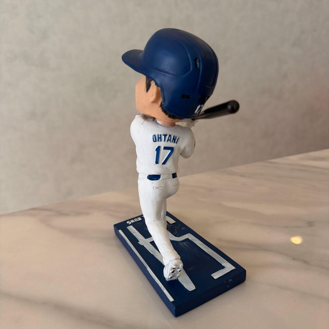 大谷翔平　ボブルヘッド　2025年8月27日来場者限定配布(箱に傷あり)