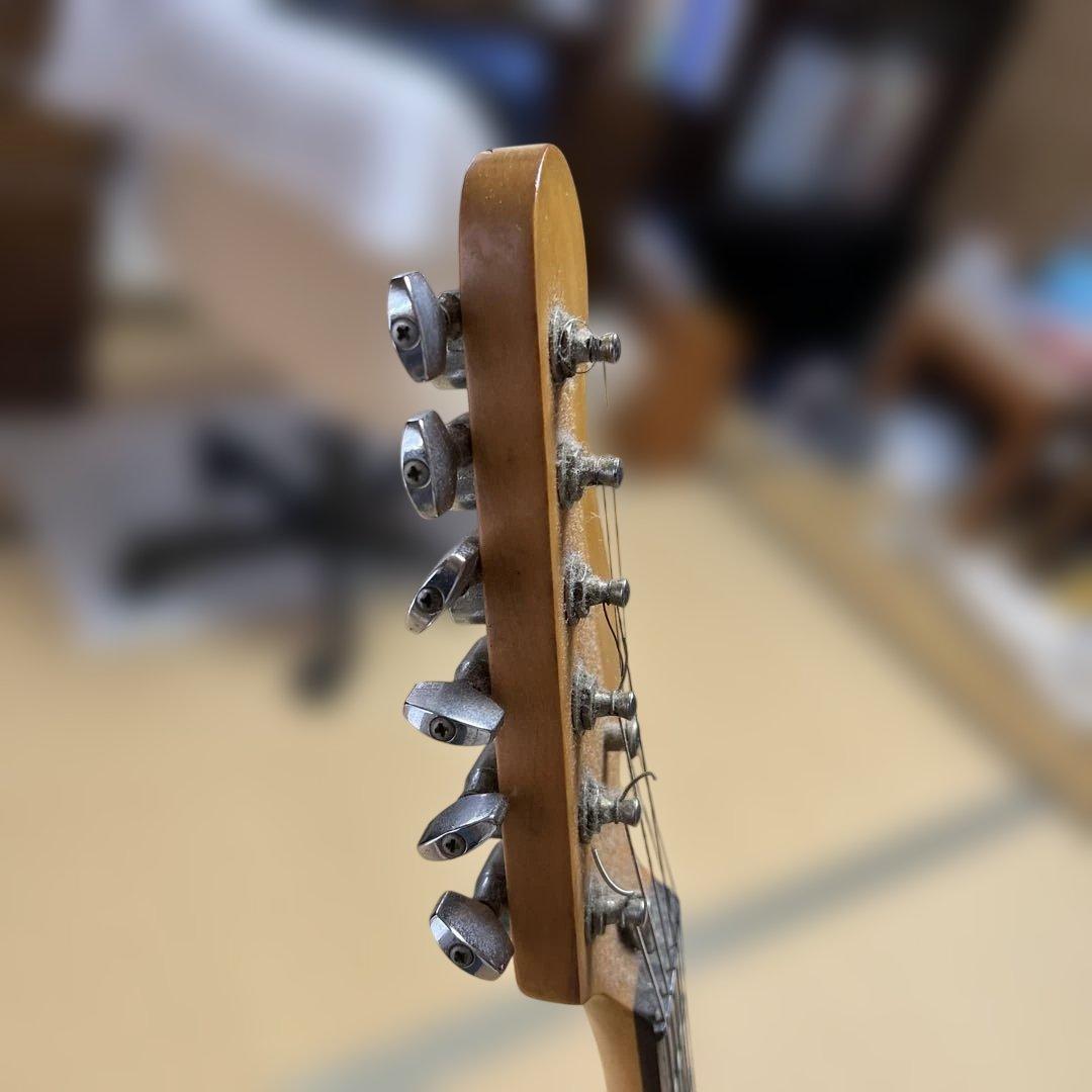 エレキギター ストラスキャスター 黒 メーカーのロゴは消してありました。