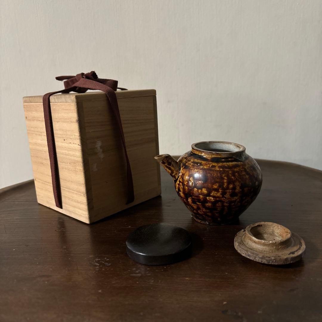 李朝飴釉薬蓋つき注ぎ口　酒器　煎茶　花入　アンティーク　古美術　骨董　　古美術