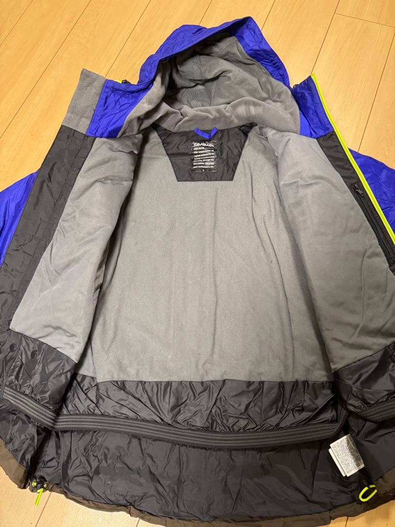 ダイワ　レインマックス　ハイロフトウィンタースーツDW-3203 サイズL