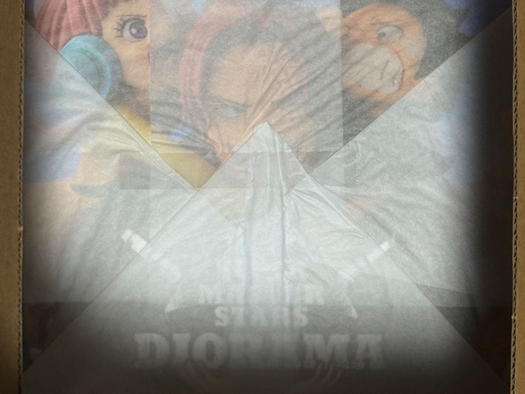 ポ*ン様 ワンピース シャンクス JC104巻 掛け替えカバーイラスト ジオラマ