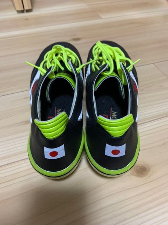 サッカースパイク ミズノ フットサルシューズ