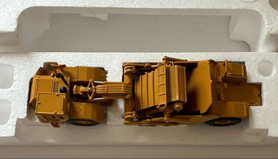 CAT 623G エレベーティングスクレーパー