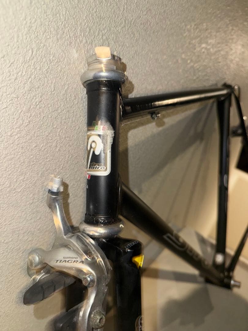 giro マットブラック ピストフレーム