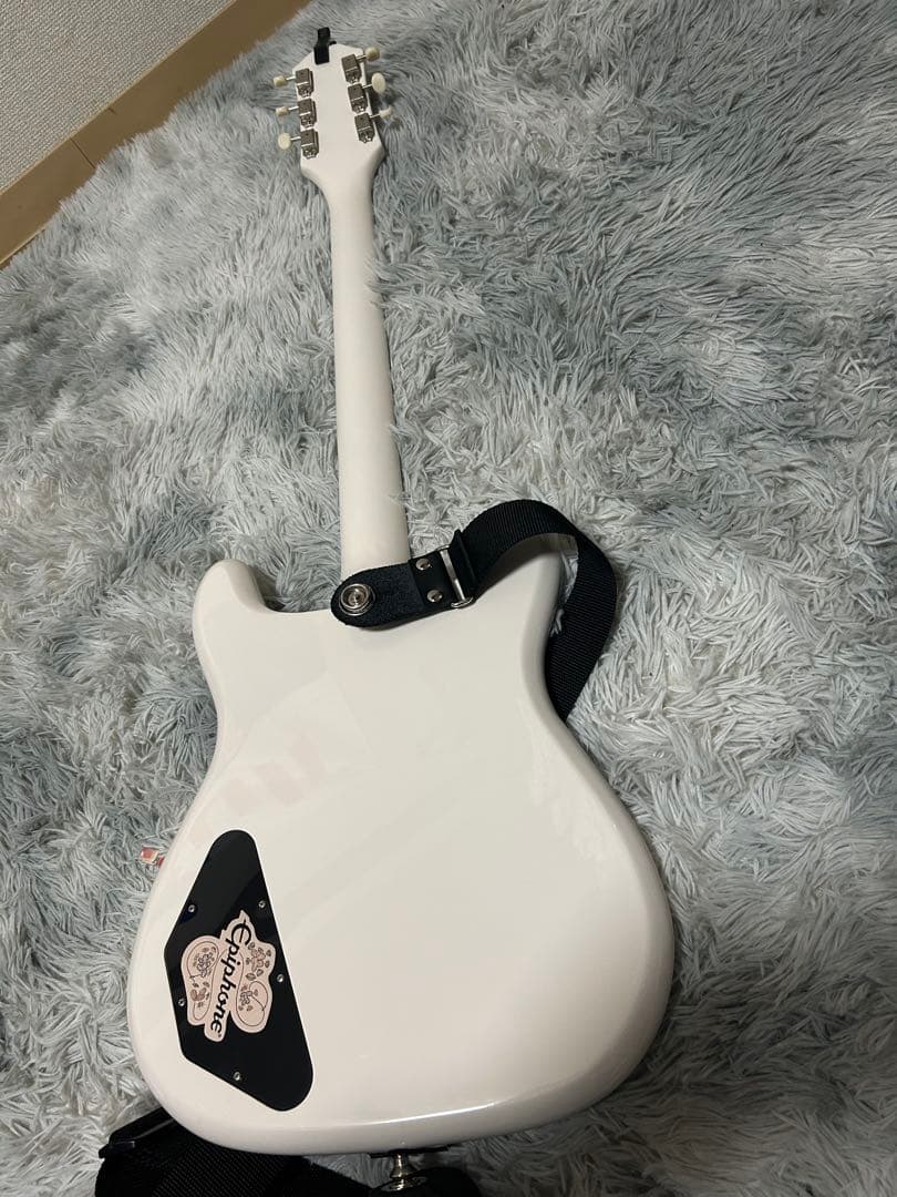 Epiphone Crestwood Custom エピフォン　ギター