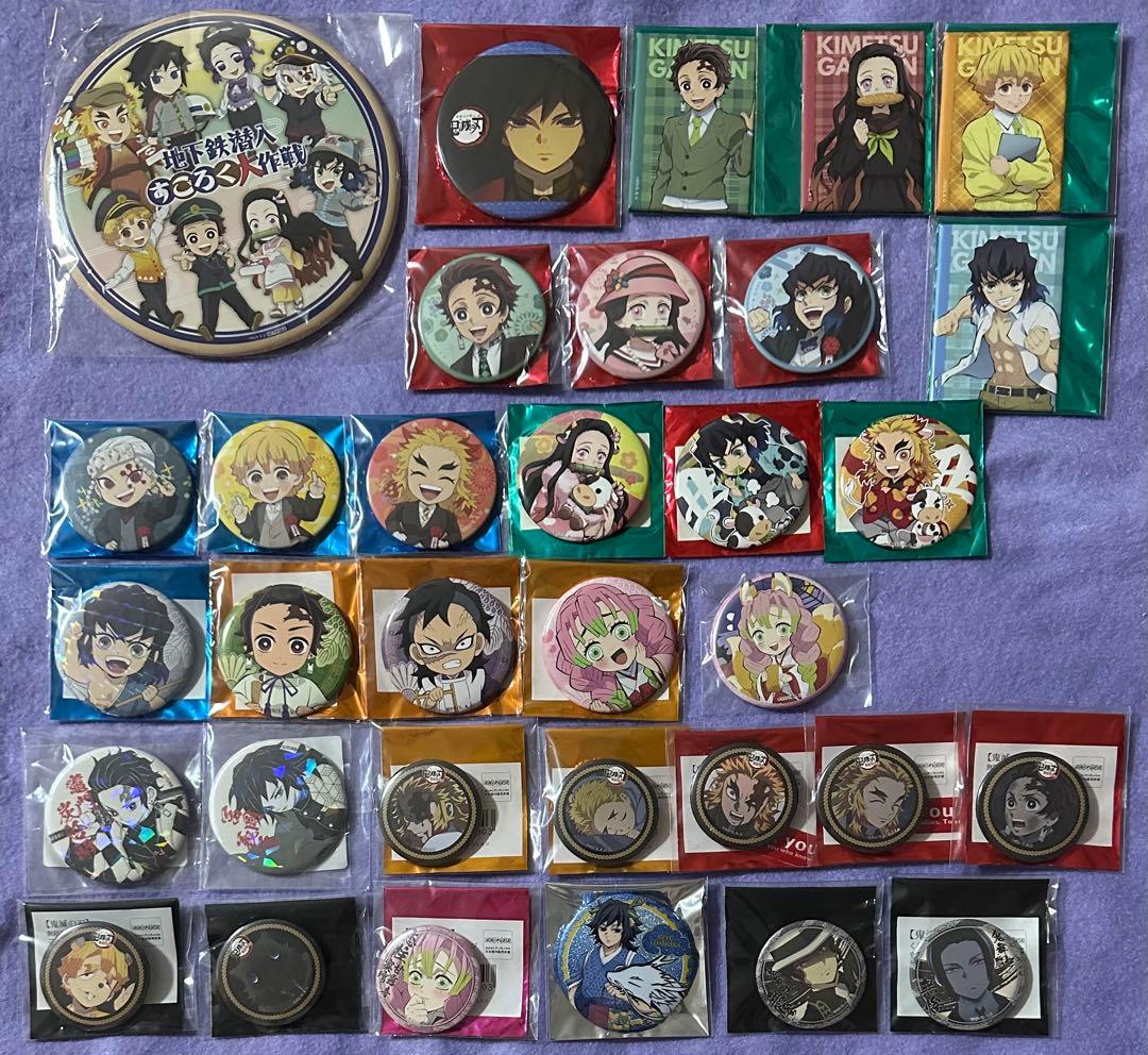 鬼滅の刃　アクリルスタンド　缶バッジ　ポストカード　ブロマイド　まとめ売り