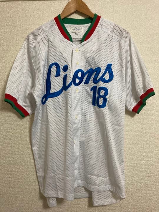 【美品】 松坂大輔 ユニフォーム 18 西武 ライオンズ 松坂 松阪 埼玉西武