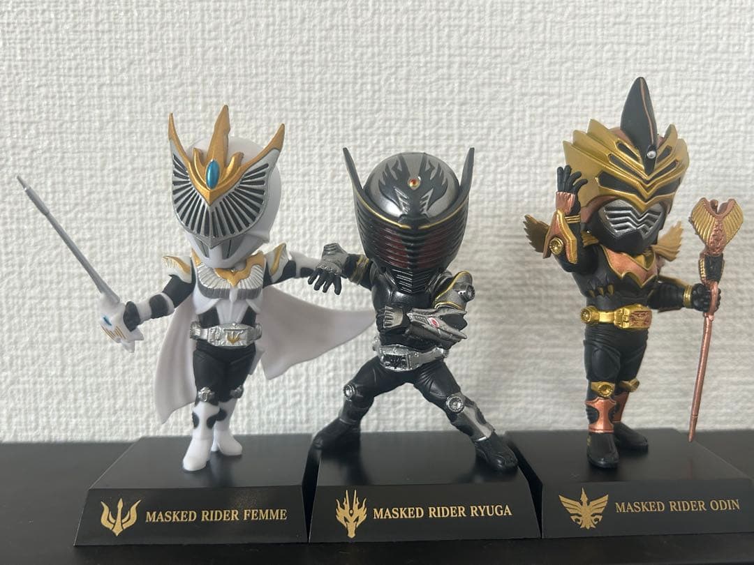 仮面ライダー　龍騎　フルコンプ　一番くじ　デフォルメクス　リュウガ　ゾルダ
