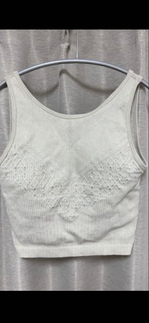 【美品】【SUKALA】アメリカンスリーブアクティブブラトップ