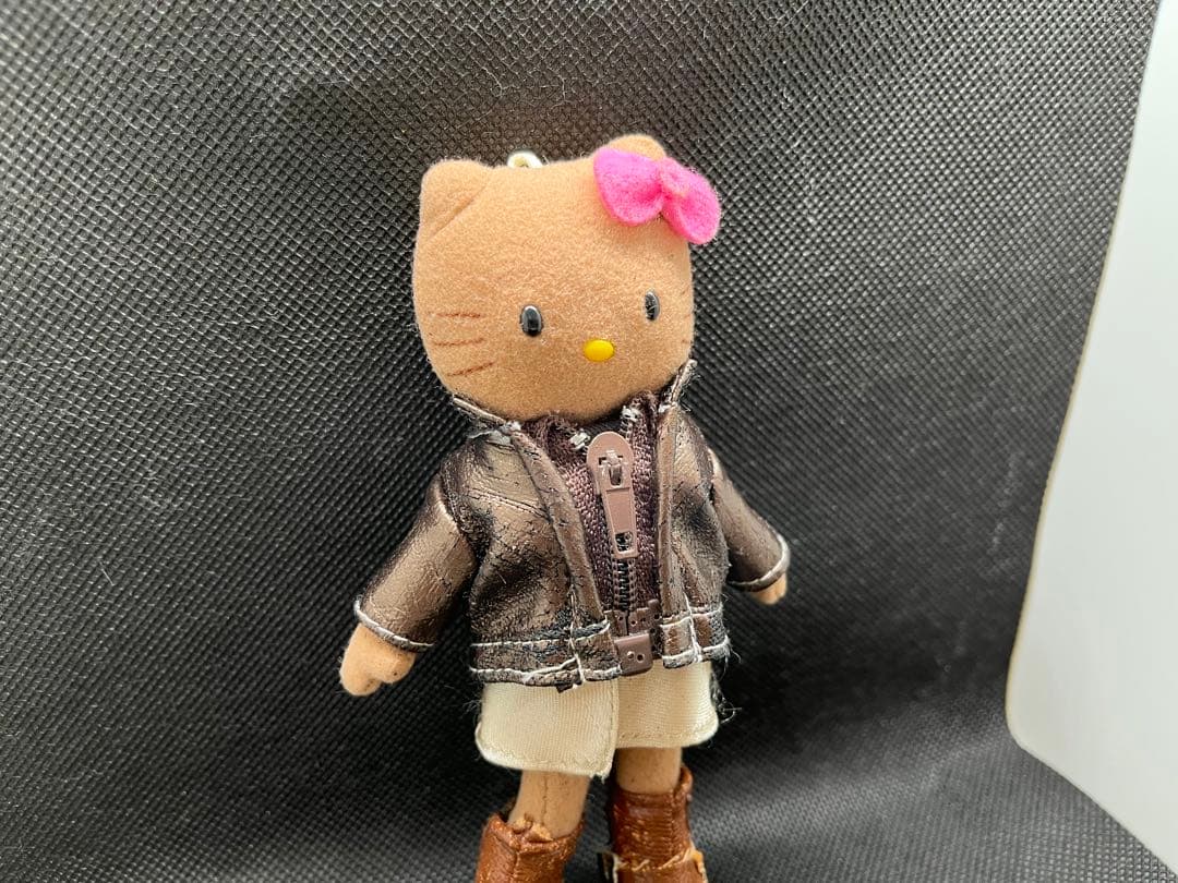 ハローキティ　ドレスアップコレクション　日焼け　ガングロ　ギャル　レトロ