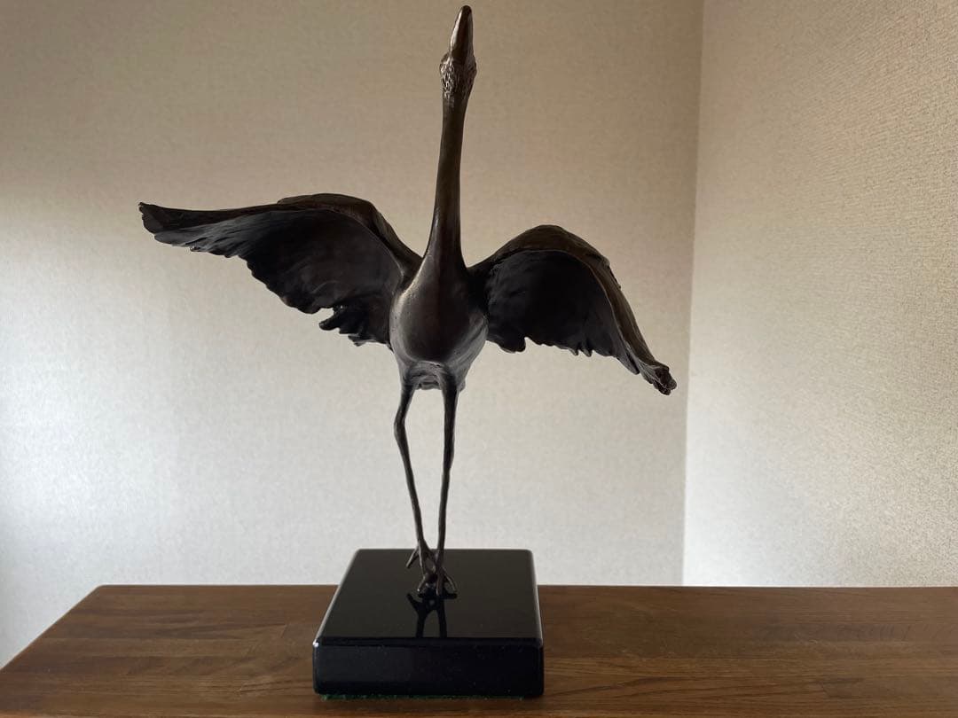 ブロンズ彫刻 \"The Dancing Brolga\"