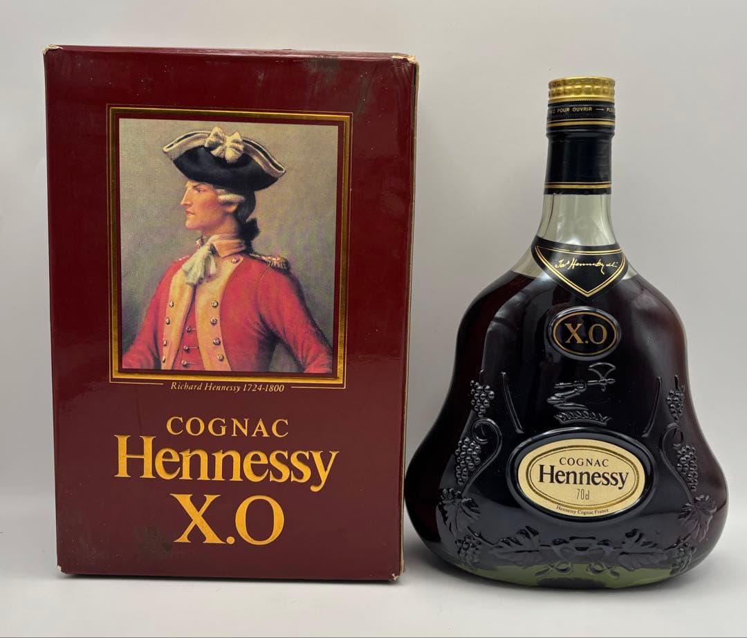 未開栓 Hennessy ヘネシー X.O. コニャック 700ml 箱付