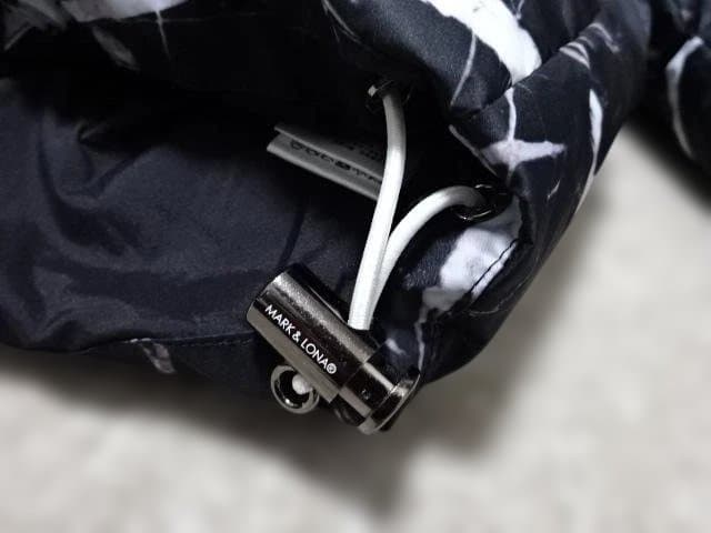未使用品!!(定価132000)MARK&LONAマークアンドロナ・ダウンJKT