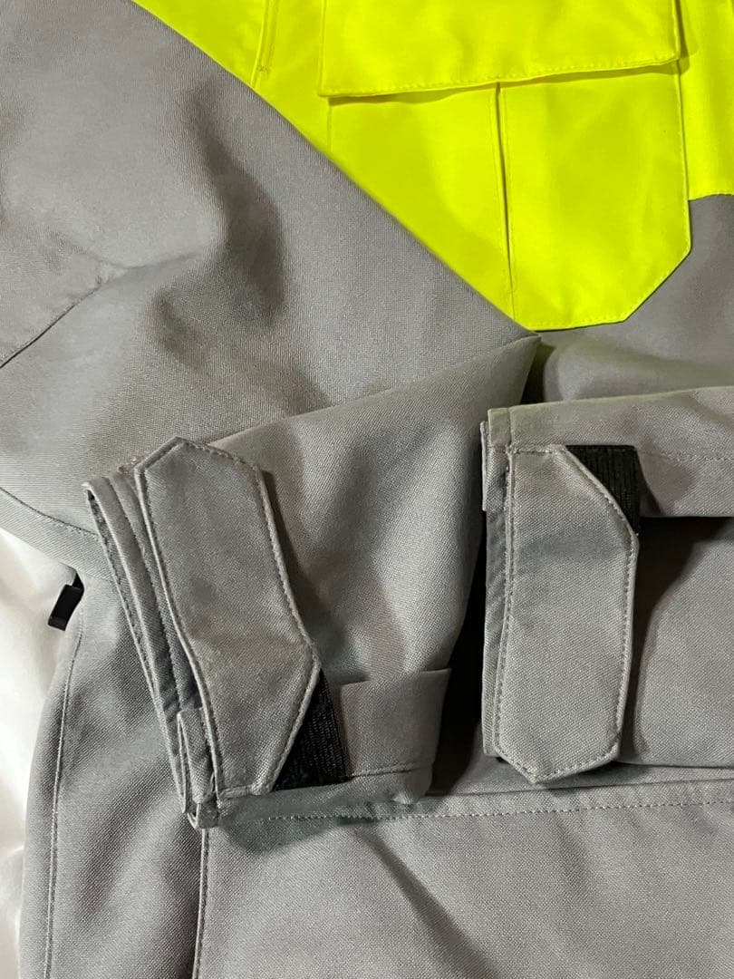 美品【価格交渉可】volcom ボルコム　スノーボード　スキー