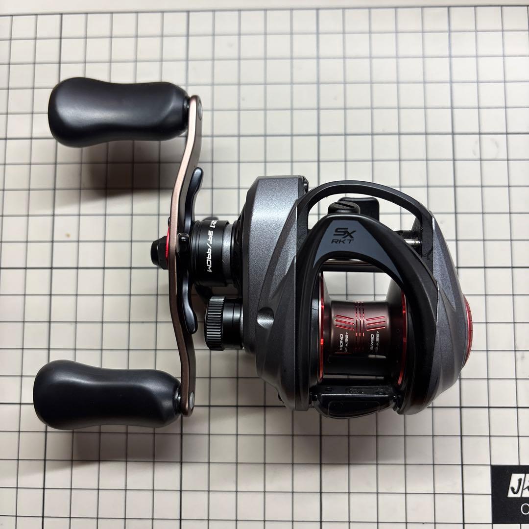 Abu Garcia REVO5SXRKTLP-L レボ5ロケット　左ハンドル