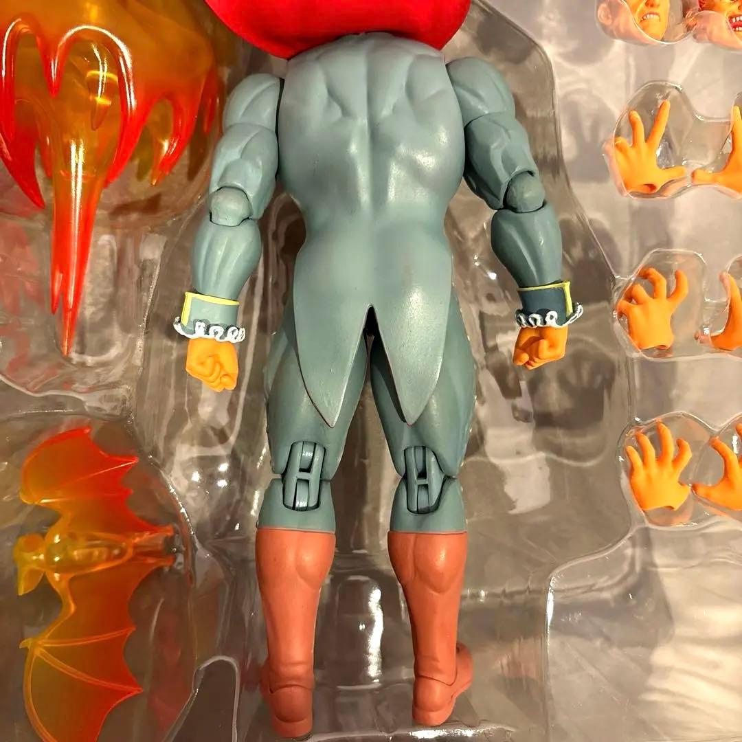 ヴァンパイア デミトリ STORMCOLLECTIBLESフィギュア