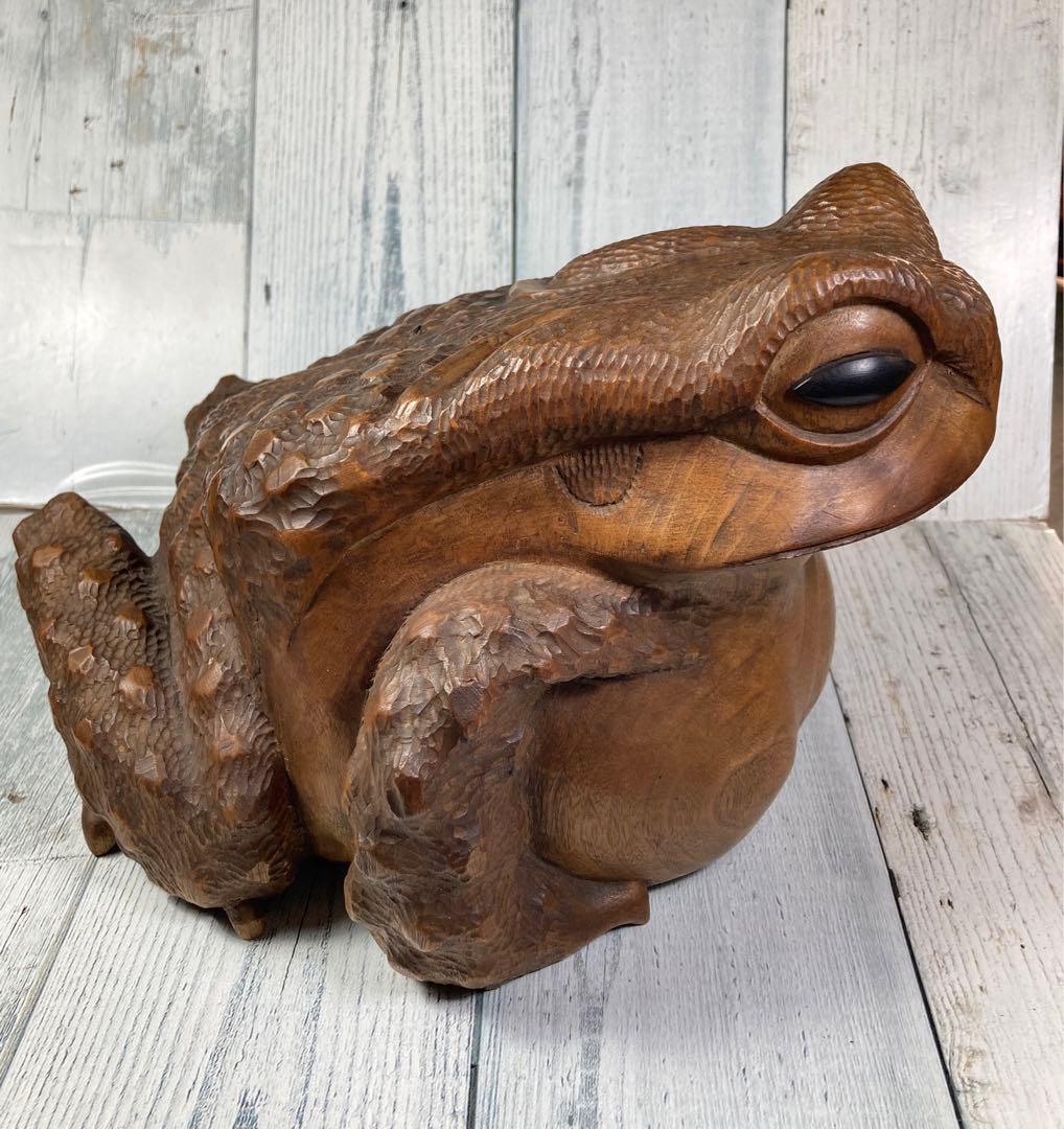 時代物【丹山 作】細密彫刻 一刀彫 木彫　蛙
