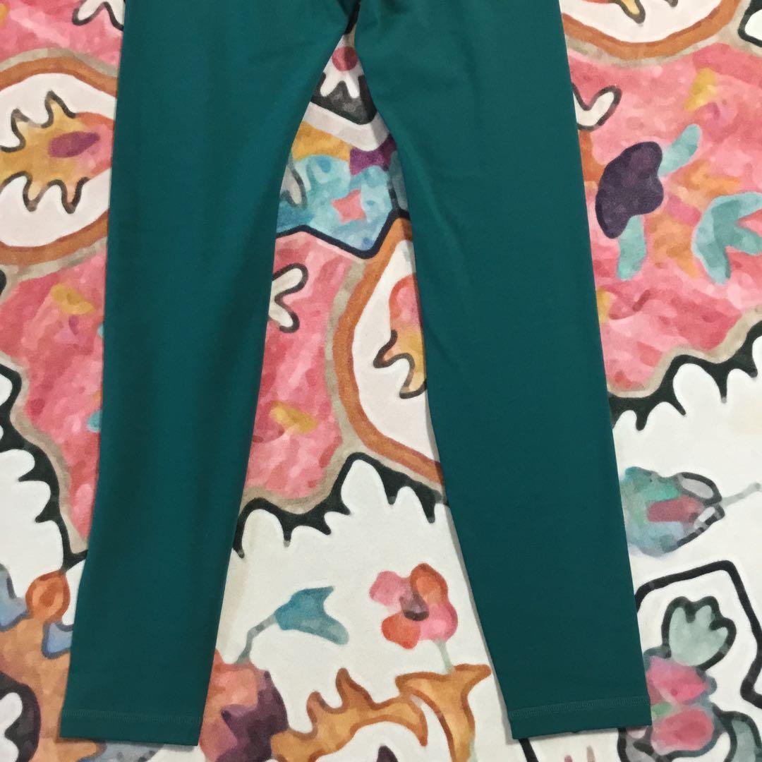 LULULEMON☆ ダークグリーン ハイウエスト レギンス