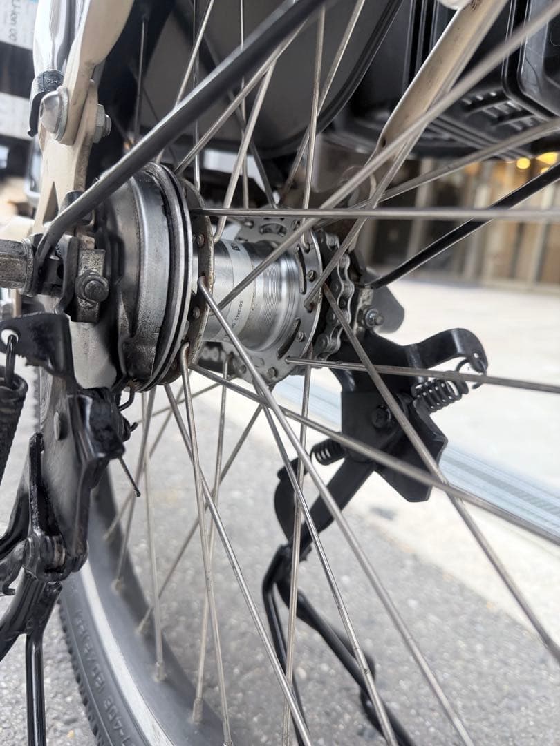 大阪府　子供乗せ　ヤマハ　電動アシスト自転車 チャイルドシート付き ベージュ