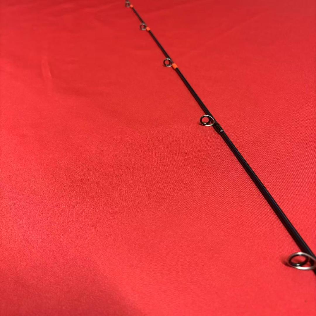 ジギング　ライトジギングロッド　　フルソリッド　SP622 M　80〜200g