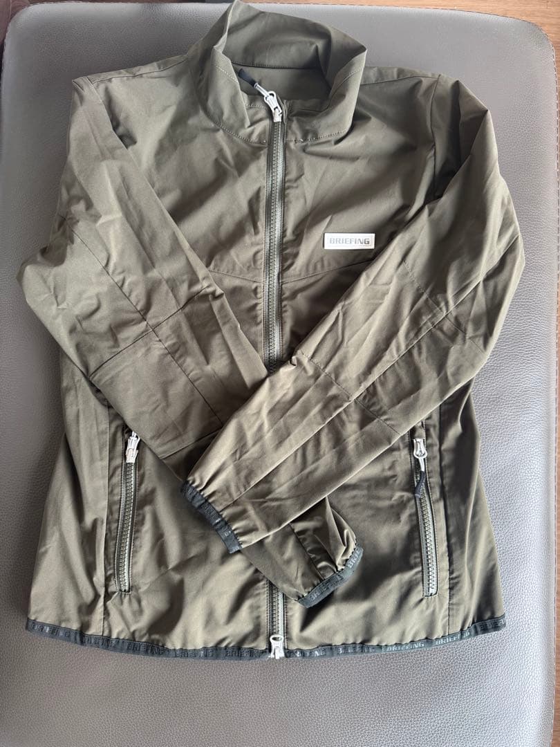 BRIEFING フルジップジャケット オリーブ