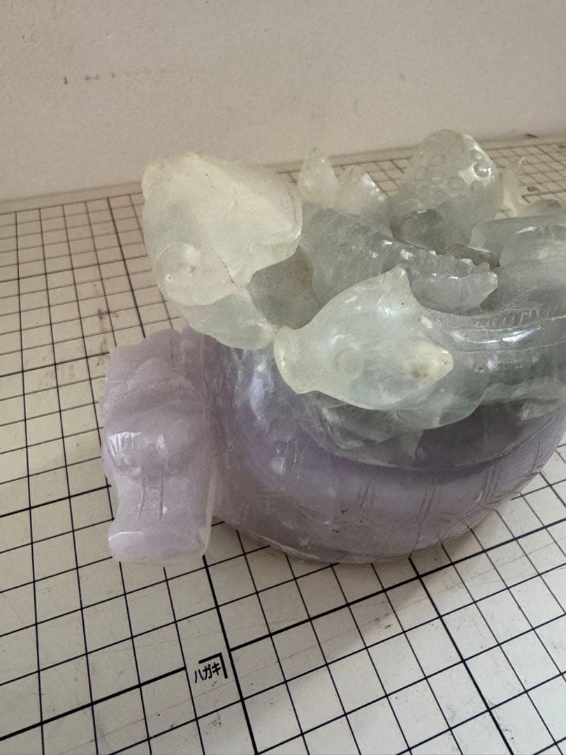 フローライトのロングイ(龍亀)の置物