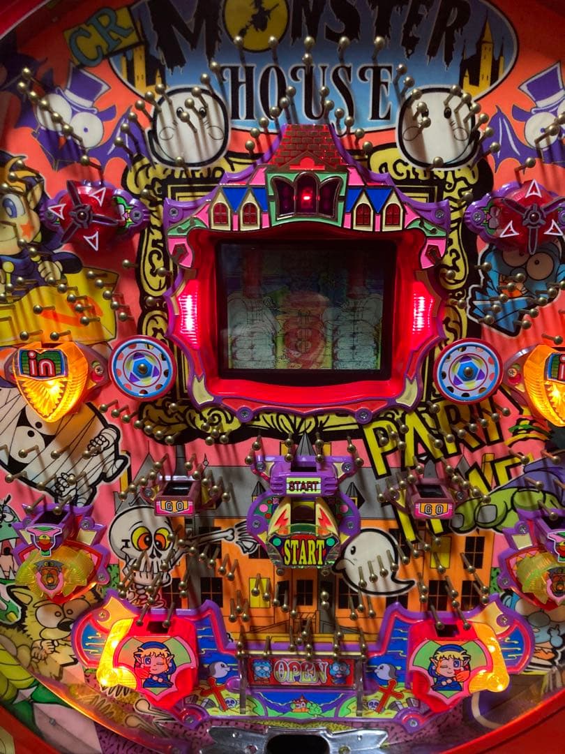 大人気機種‼︎ 竹屋　ＣＲモンスターハウス　パチンコ実機　家庭用電源　レトロ実機
