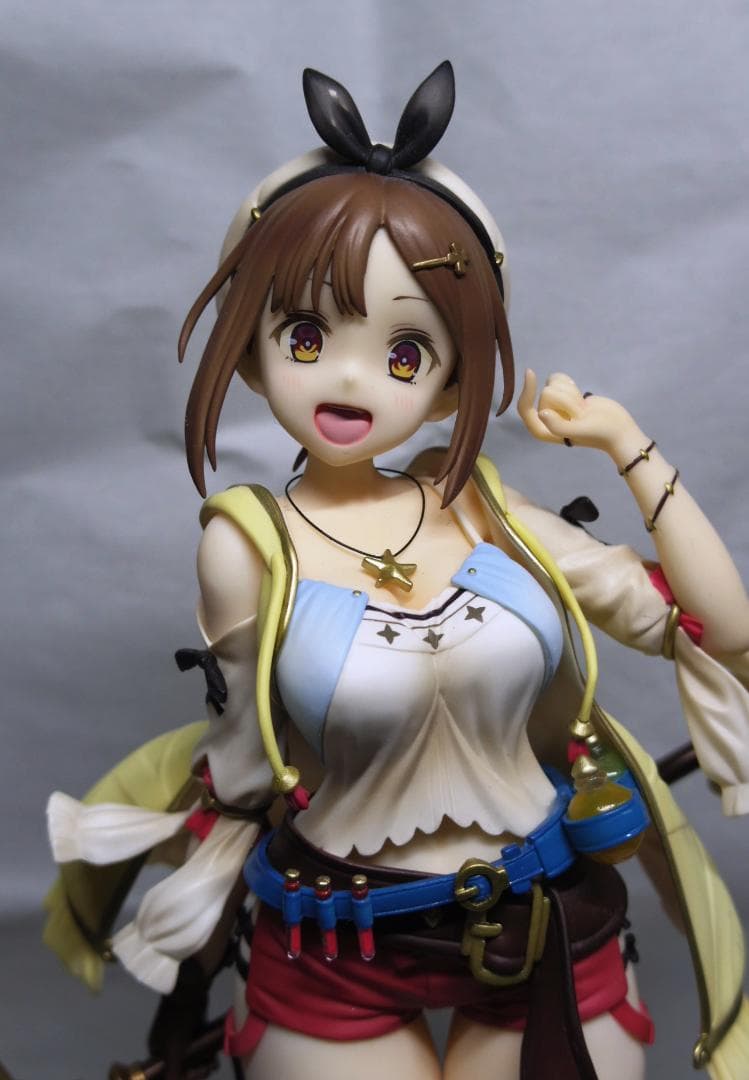 1/7 ライザ 『ライザのアトリエ ~常闇の女王と秘密の隠れ家~』