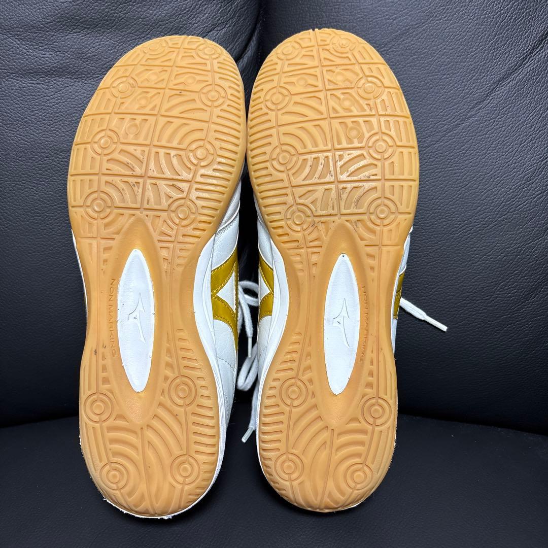 【限定品】MIZUNO モレリア イン ホワイトゴールド　28cm ミズノ