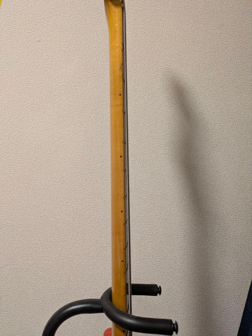 Fender Precision Bass フィエスタレッド