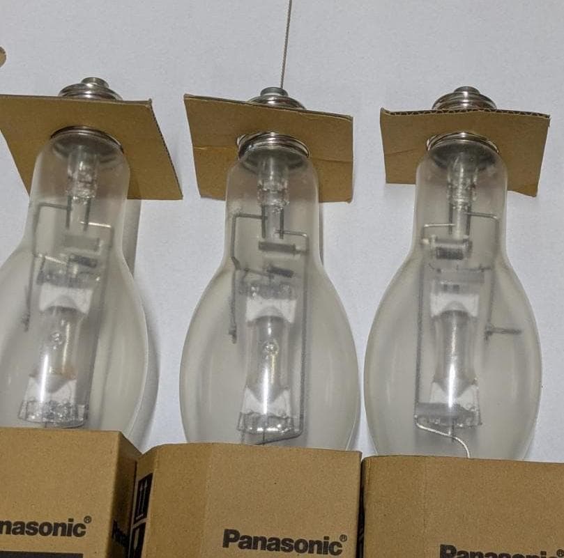 【新品未使用品】パナソニック カラーHIDランプ M250L/VH-B　送料込み