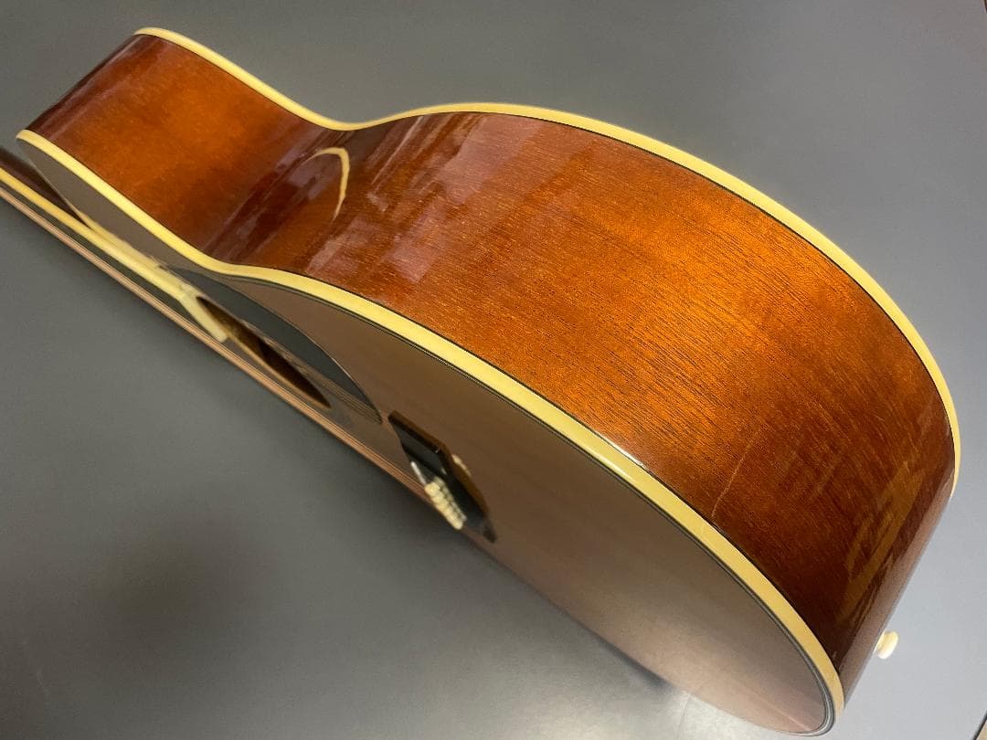 ギター YAMAHA FG-202D